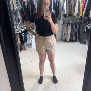 Hollister Tan Cargo Shorts Relaxed Fit Casual